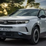 opel-grandland-phev-silver-2025
