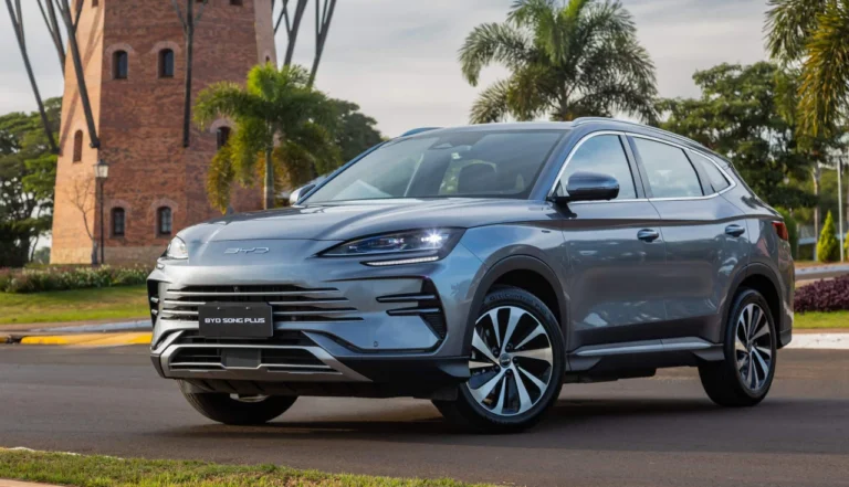 byd-song-plus-2026-dianteira-farois-frente