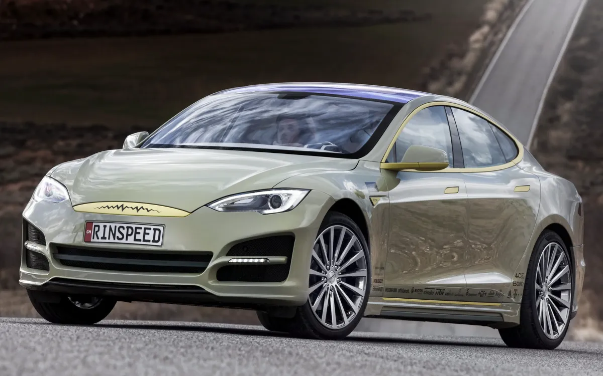 2014 Rinspeed XchangE