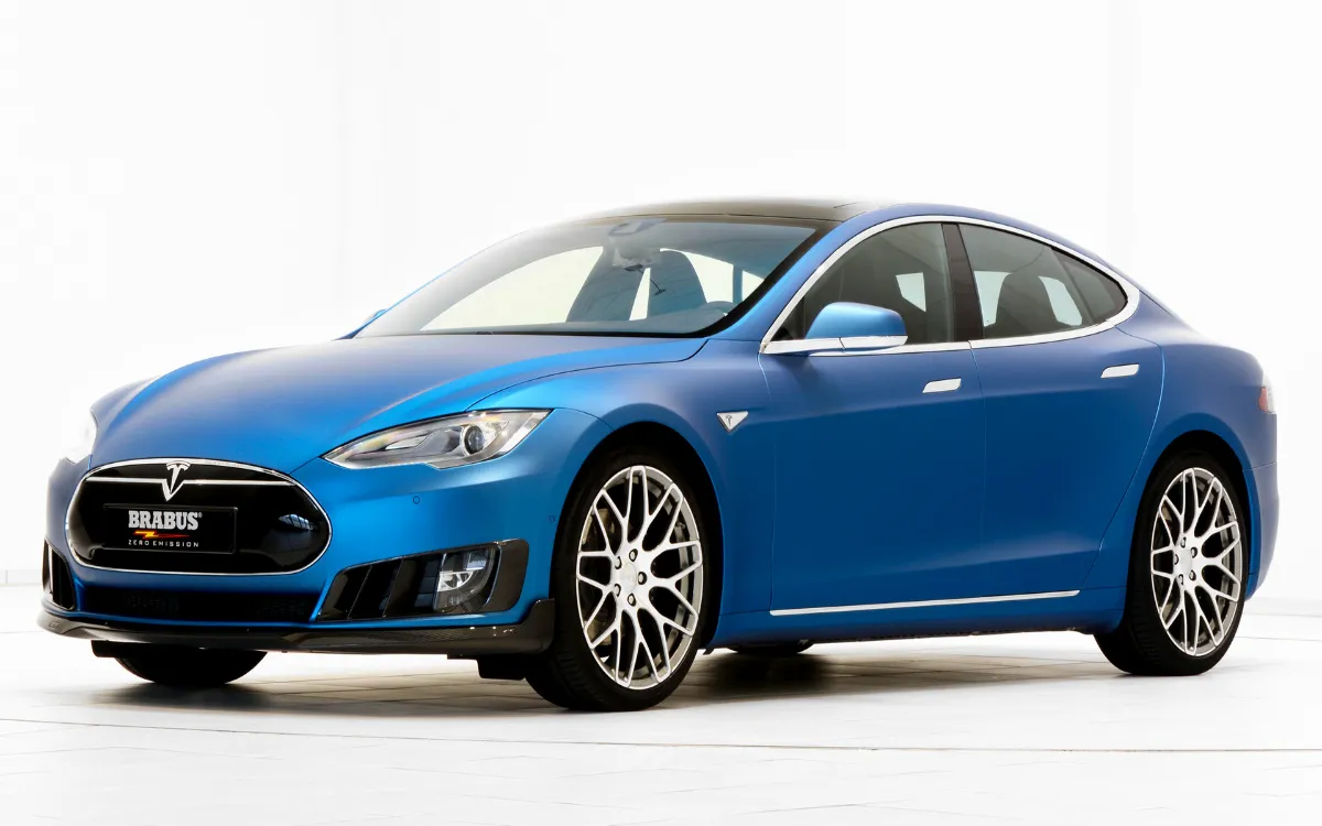 2015 Tesla Model S by Brabus