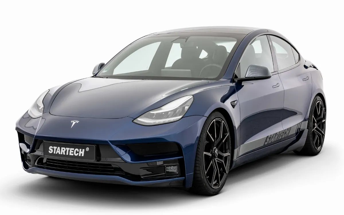 2020 Tesla Model 3 by Startech