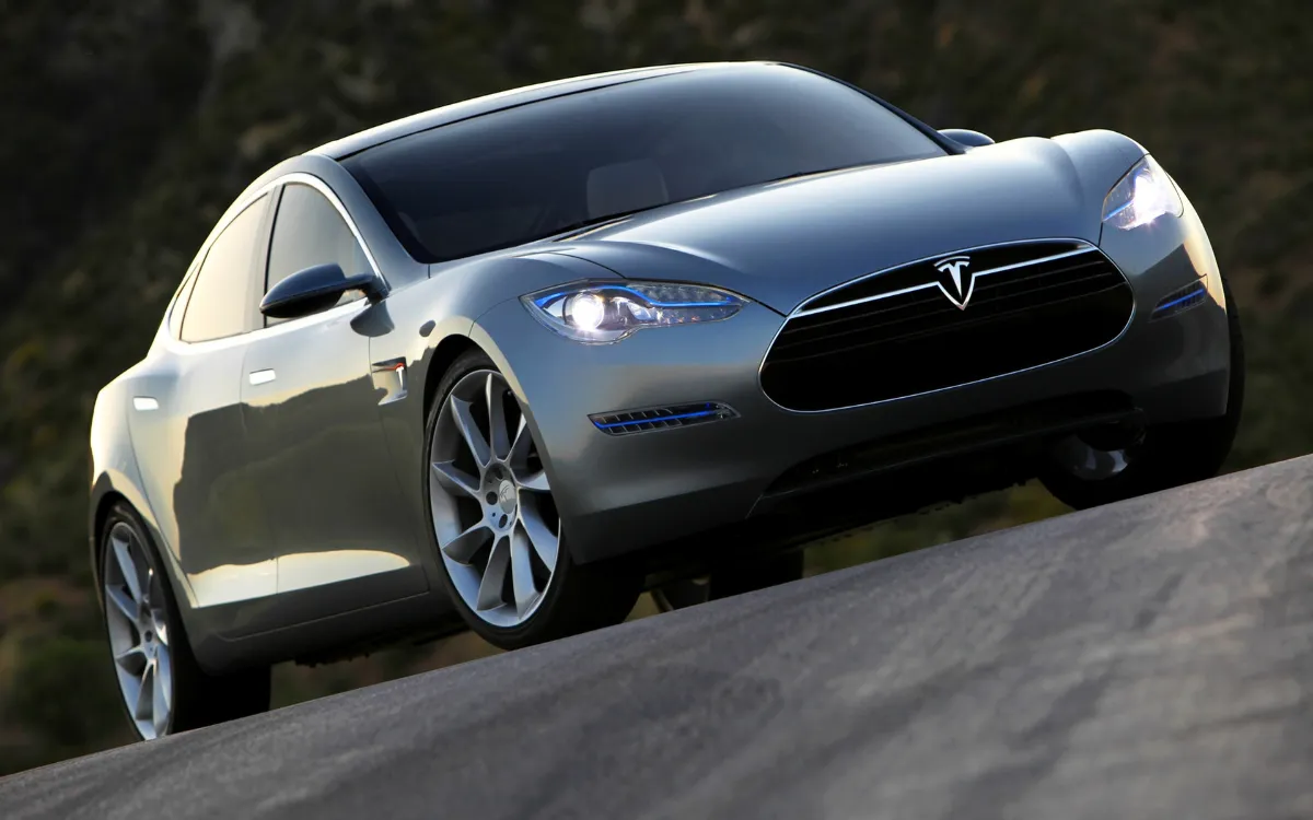 2009 Tesla Model S Concept