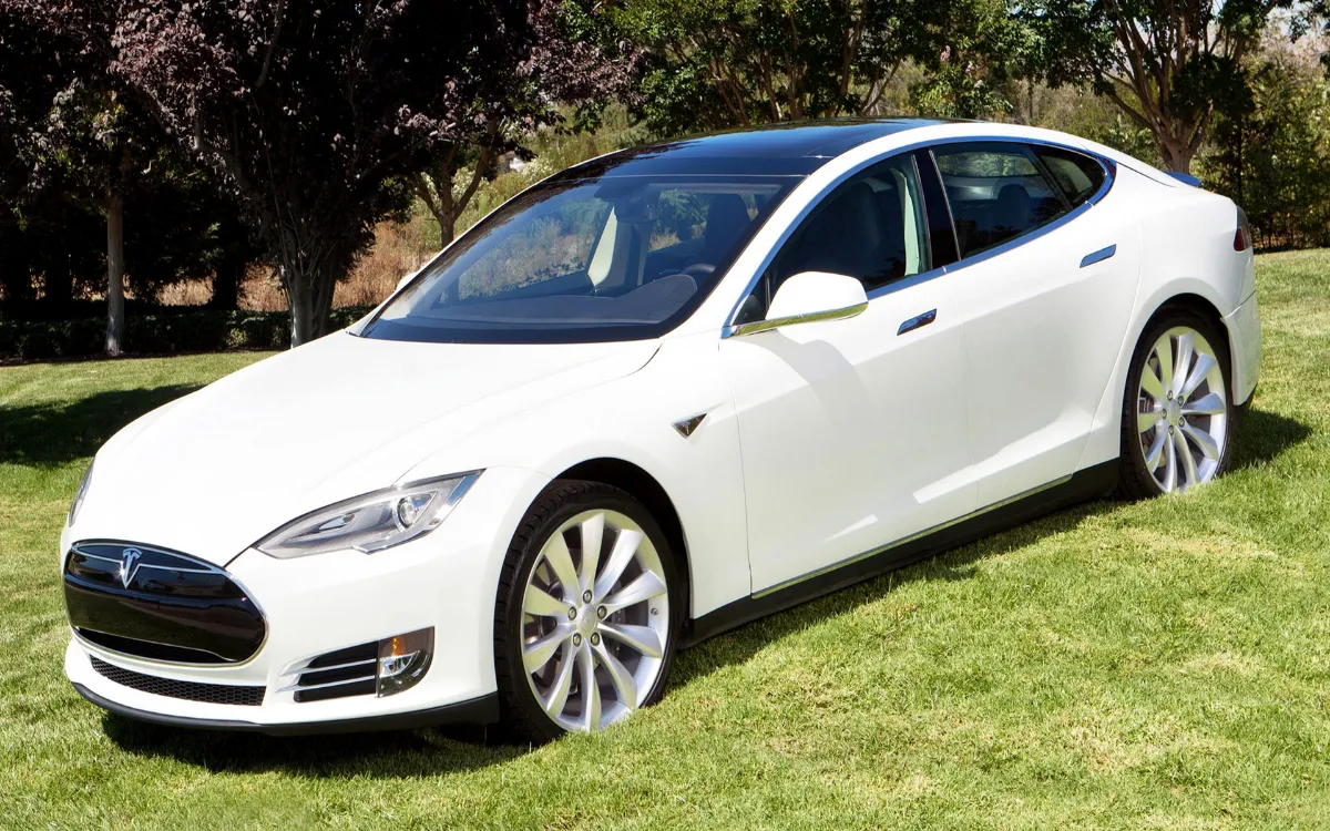 2012 Tesla Model S