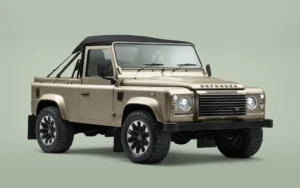 land-rover-defender-v8-soft-top-2025