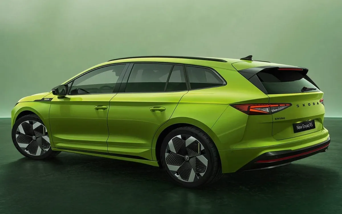 skoda-enyaq-rs-2026-review-design-exterior