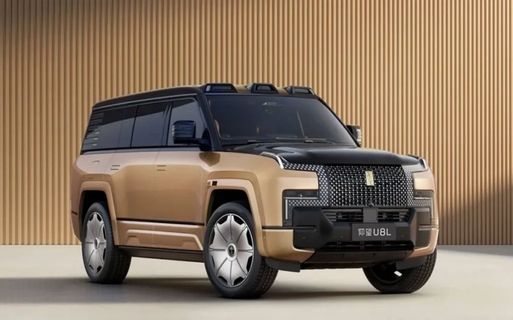 yangwang-u8l-suv-luxo-2025