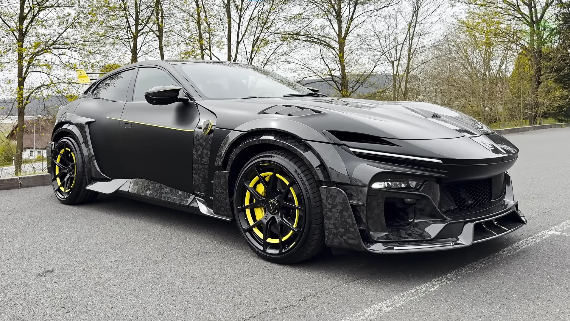 025 MANSORY Ferrari Purosangue