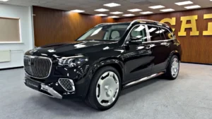 Mercedes-GLS-Maybach-600-2025-frente