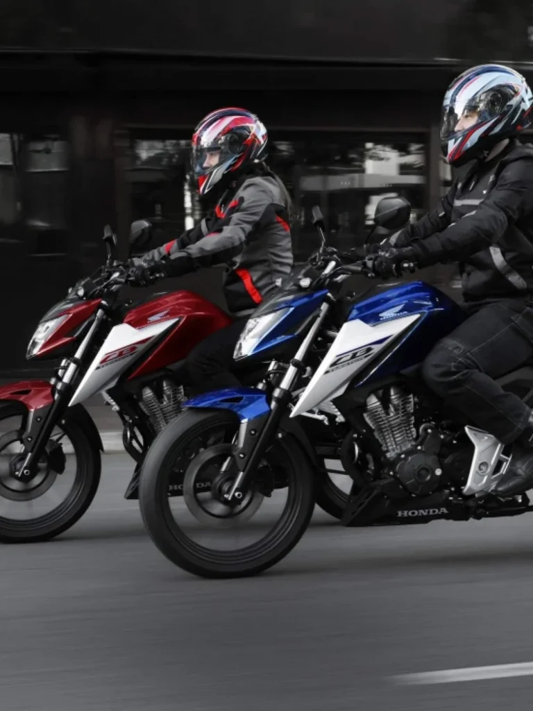 Nova Honda CB300F Twister 2026 surpreende: veja tudo que mudou!