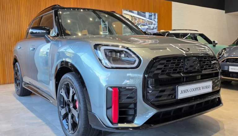 mini-jcw-countryman-all4-exclusive-2025