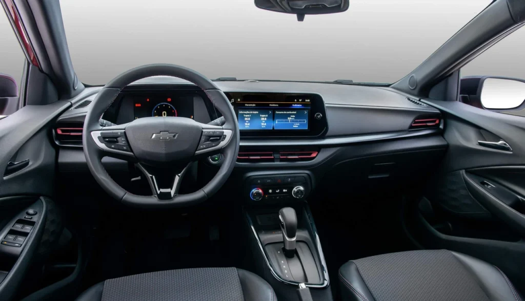 Conheça o Onix RS 2026, o hatch esportivo cheio de tecnologia e praticidade.