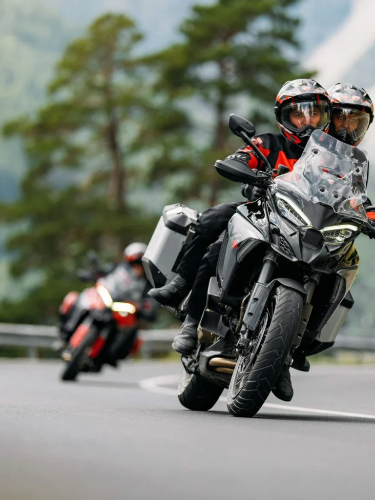 Ducati V4S 2025: A Moto com Radar que Custa R$ 146.990!