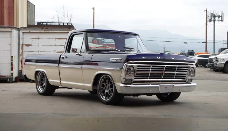 Ford F100 1967: O Sleeper Definitivo com Motor Coyote que Redefine Performance Clássica