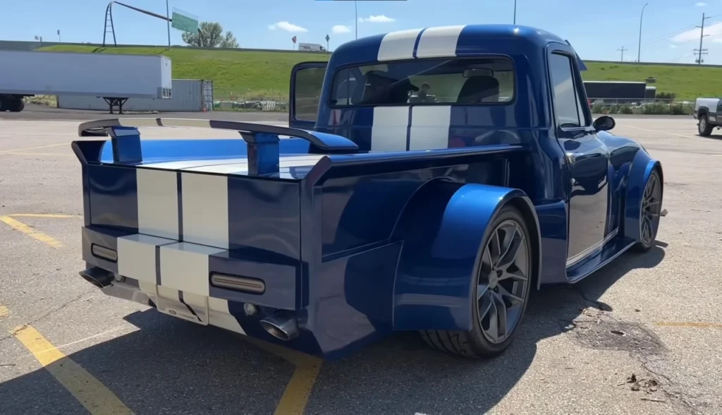 Ford Mustang Pickup GT100