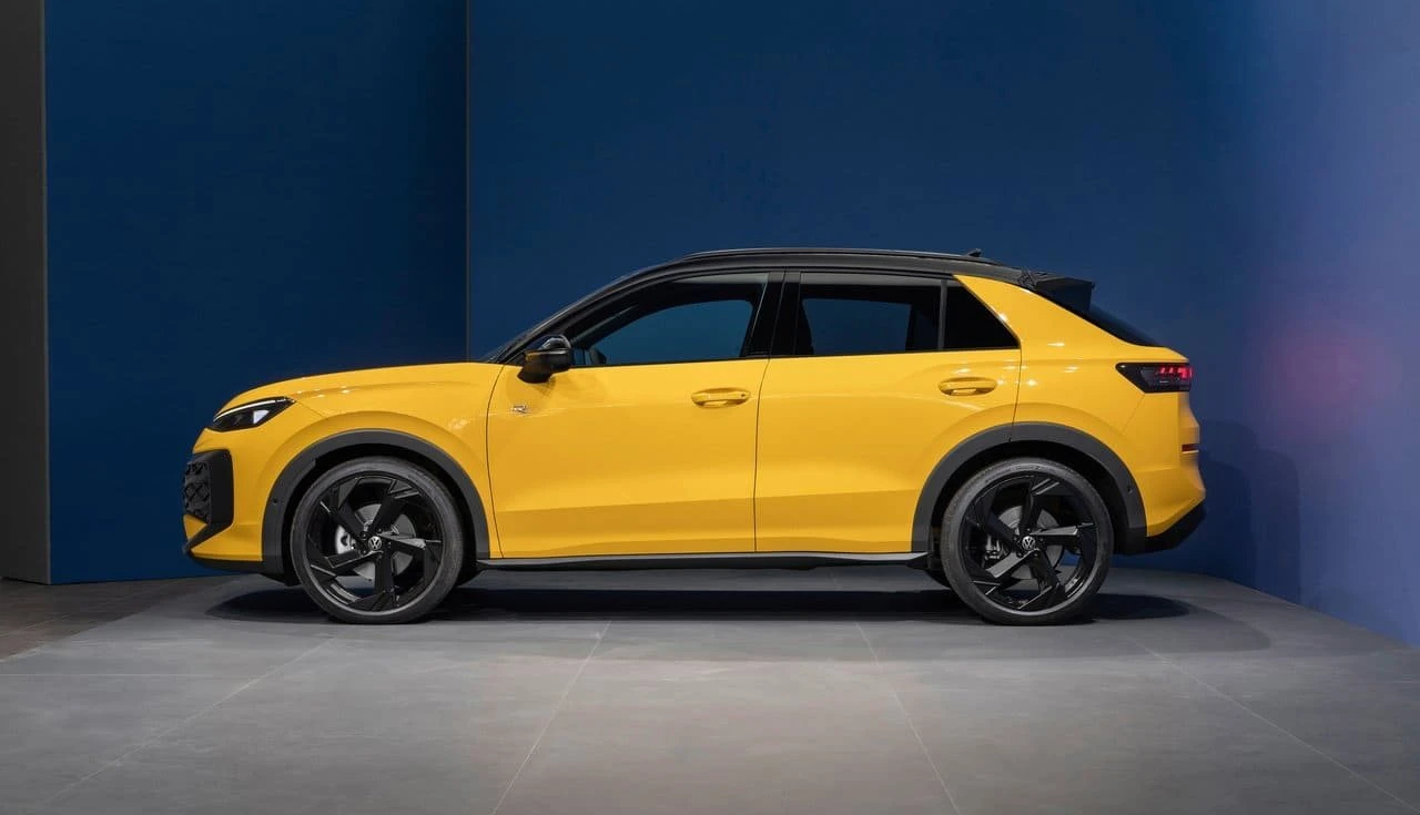 Volkswagen T-Roc 2026 ganha novo design e mais tecnologia