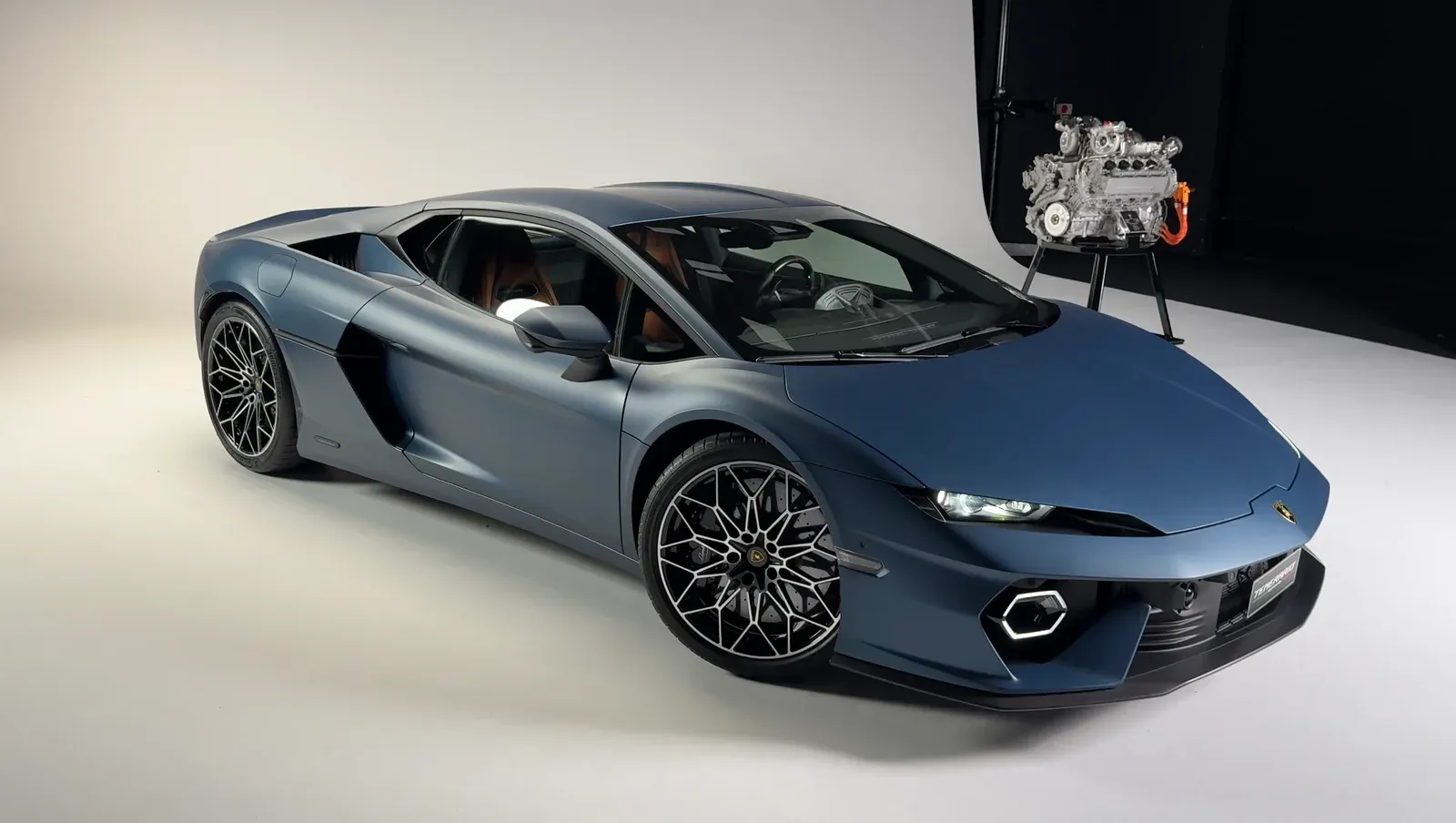 todos os modelos de produção lançados pela Lamborghini