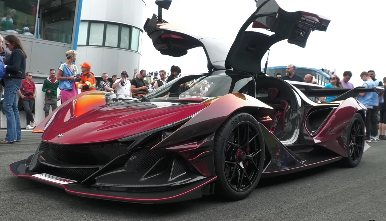Apollo Automobil, o segredo mais brutal do mundo dos hipercarros