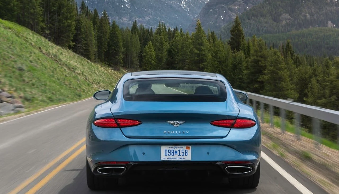 Bentley Continental GT Azure 2026
