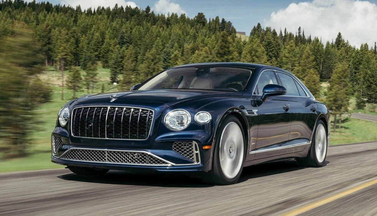 Bentley Flying Spur Azure 2026