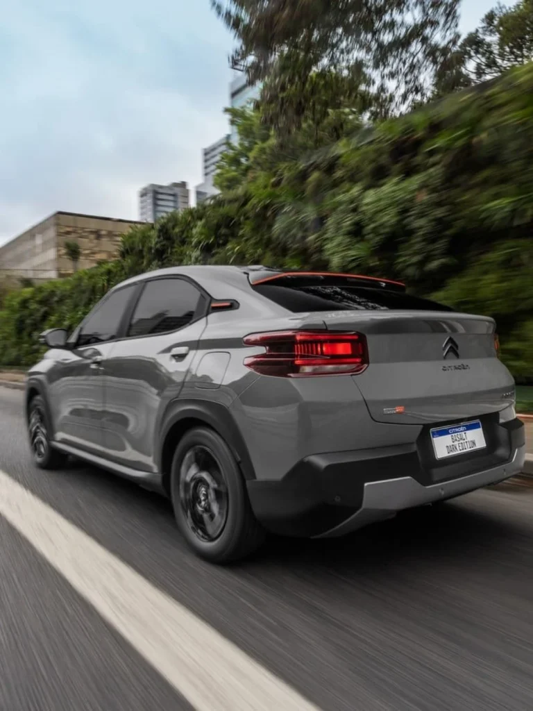 Basalt Dark Edition 2026 SUV cupê com visual agressivo e moderno