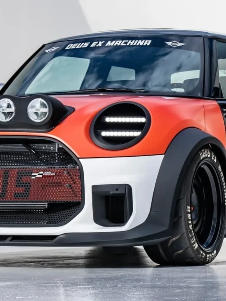 MINI JCW The Machina Concept 2025 radical e puro de pista