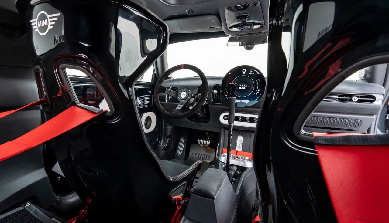 MINI JCW The Machina Concept 2025