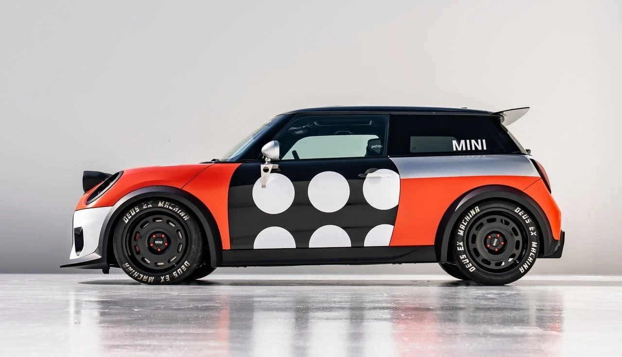MINI JCW The Machina Concept 2025
