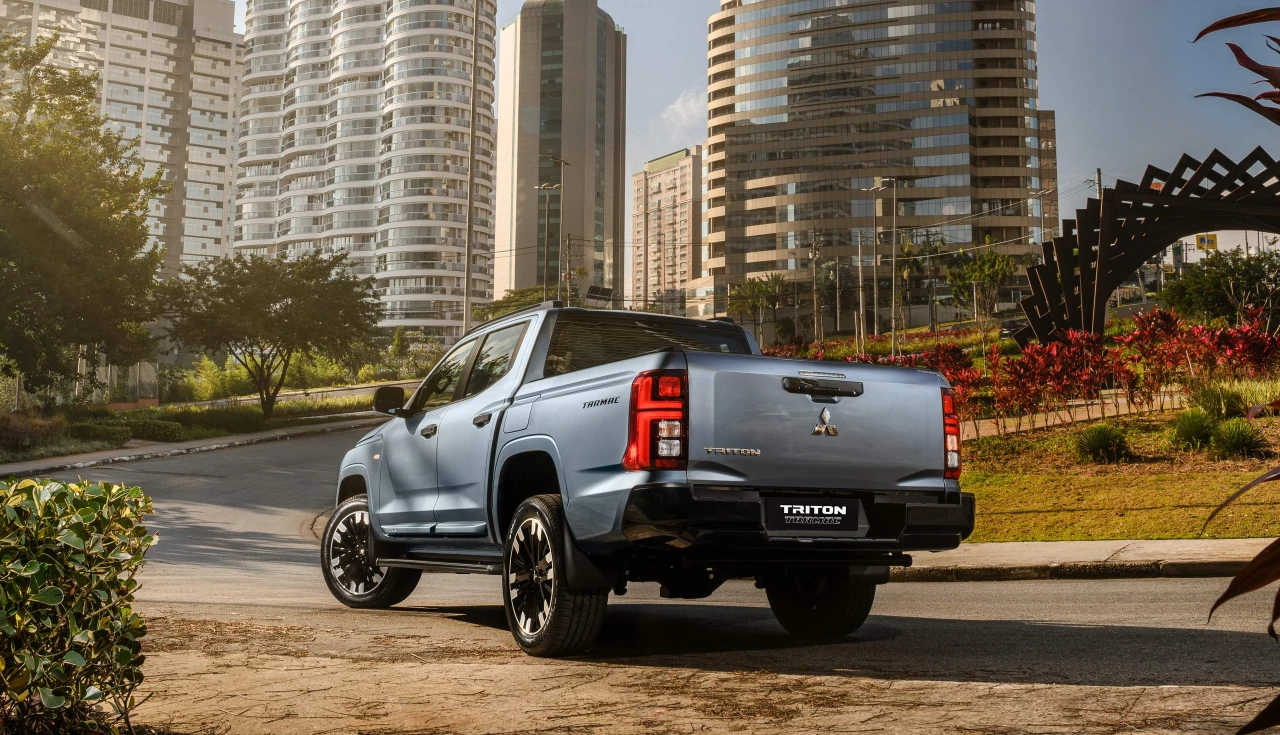 Mitsubishi Triton Tarmac 2025
