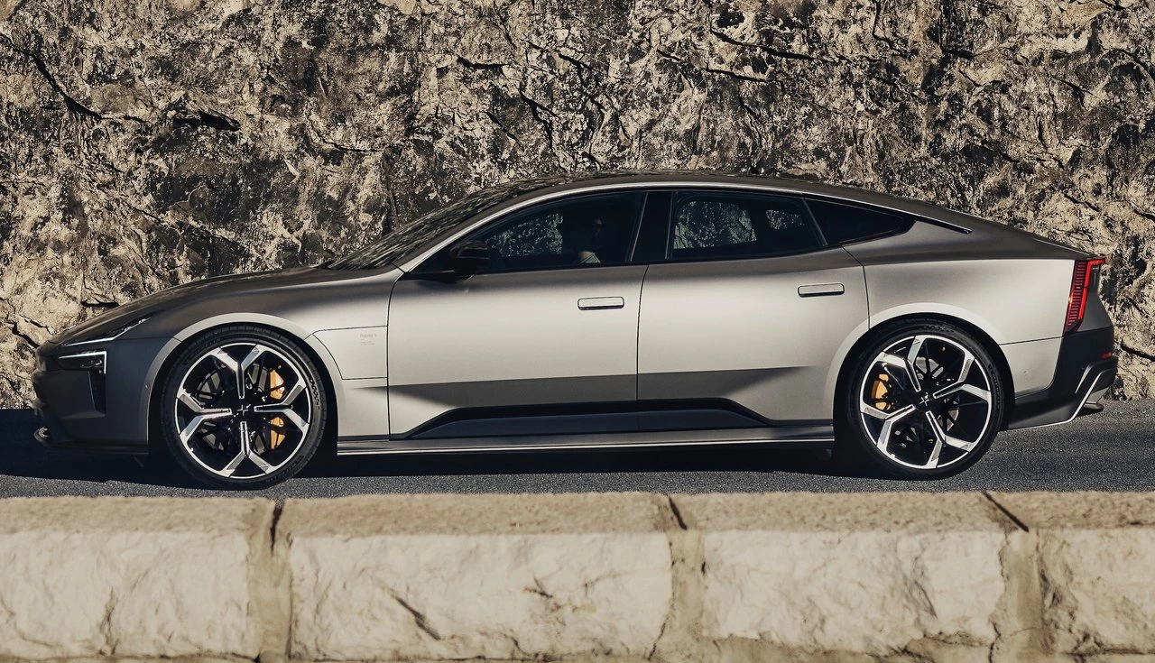 Polestar 5