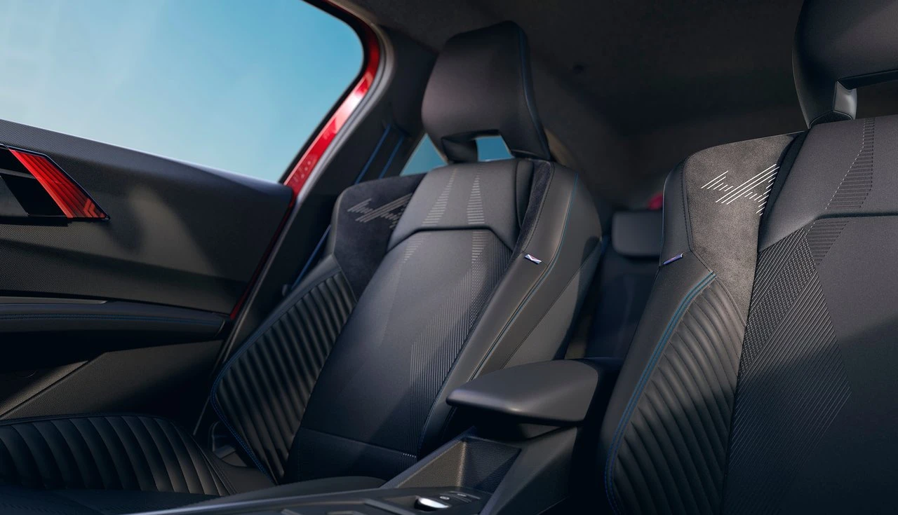 Renault Clio 2026 híbrido traz design renovado