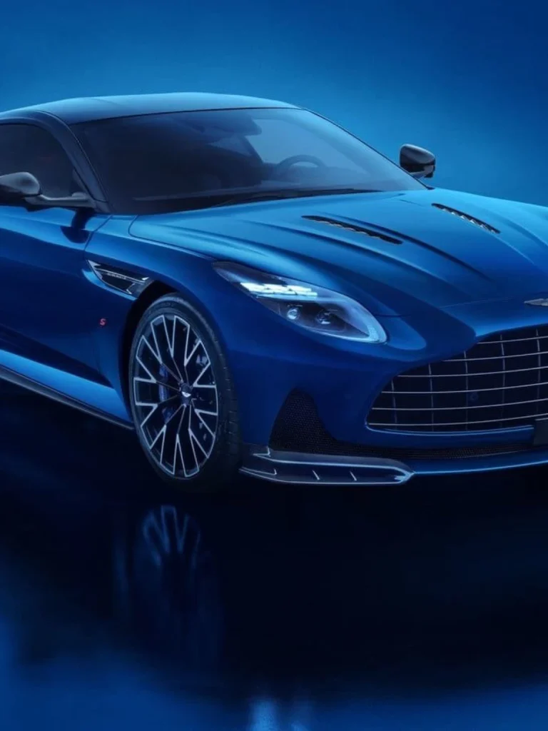 Aston Martin DB12 S 2026