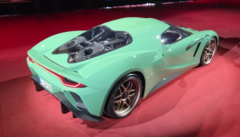 Capricorn 01 Zagato Manual: O Hipercarro de 900 CV Que Ignora a Tecnologia