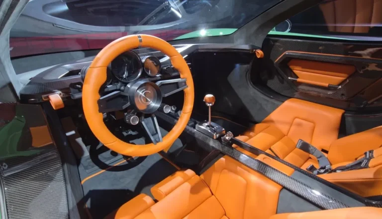 Capricorn 01 Zagato Manual: O Hipercarro de 900 CV Que Ignora a Tecnologia
