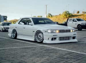 Nissan Laurel C33