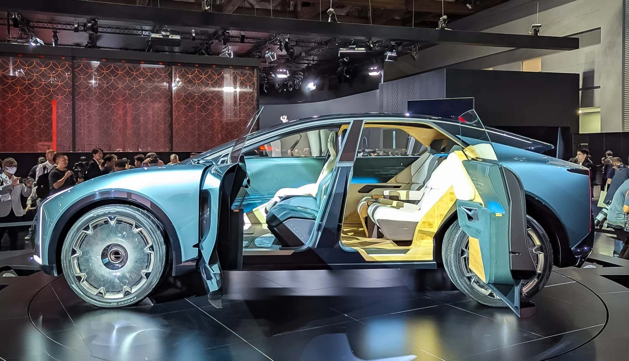 LEXUS LS COUPE CONCEPT 2025