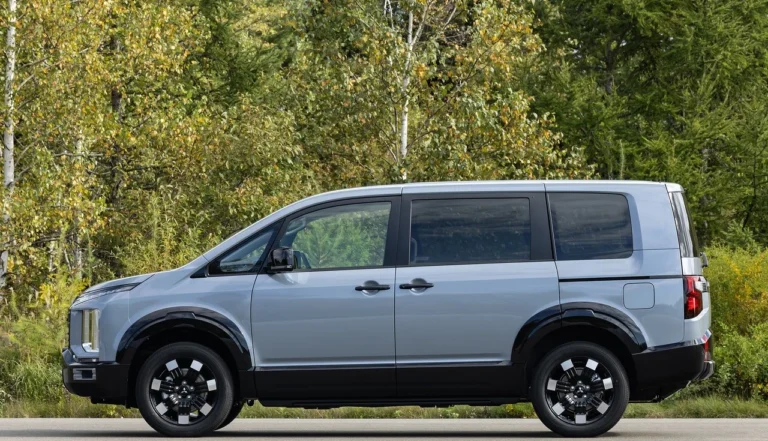 Mitsubishi Delica D5 Concept (2025)
