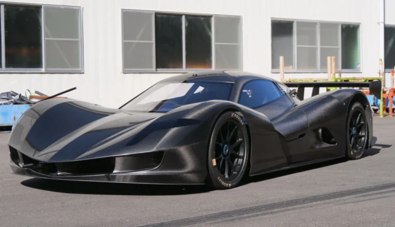Os 10 Carros Elétricos Mais Rápidos do Mundo em 2025