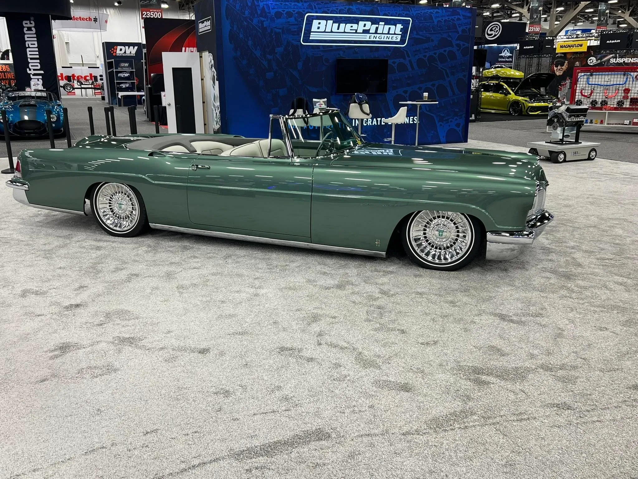 Chip Foose Transformou um Lincoln 56 em Pura Arte Sobre Rodas