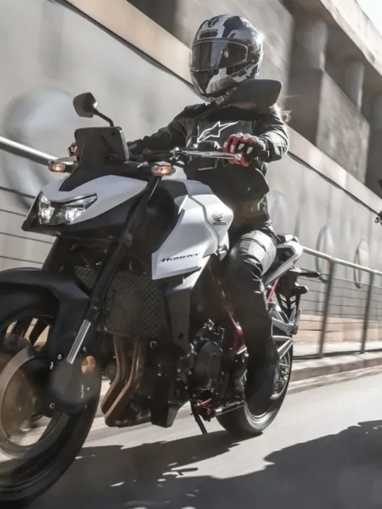 Honda CB750 Hornet 2026