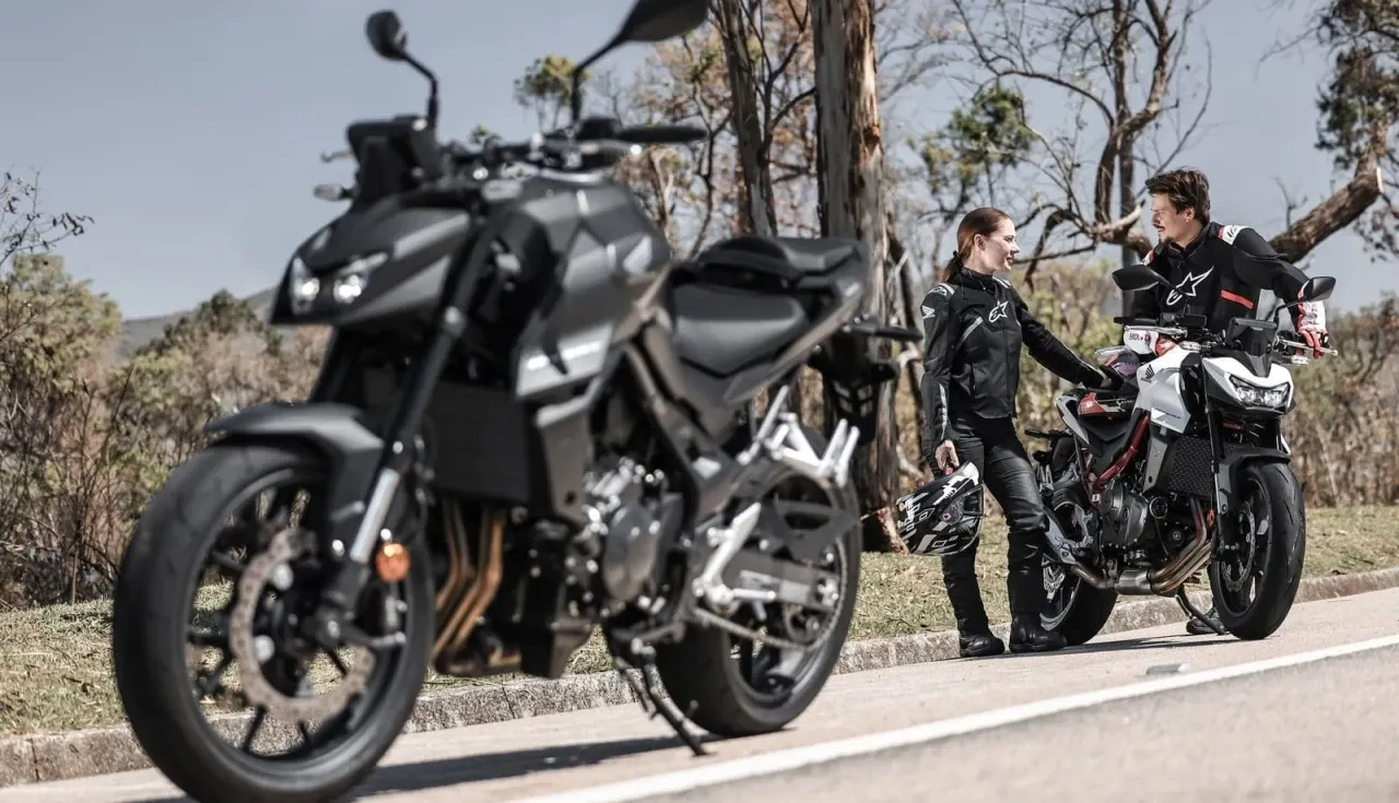 Honda CB750 Hornet 2026