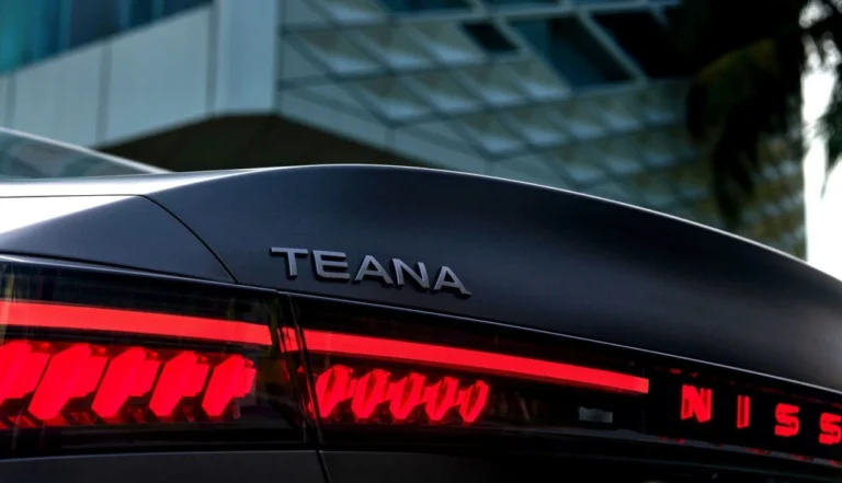Nissan Teana 2026