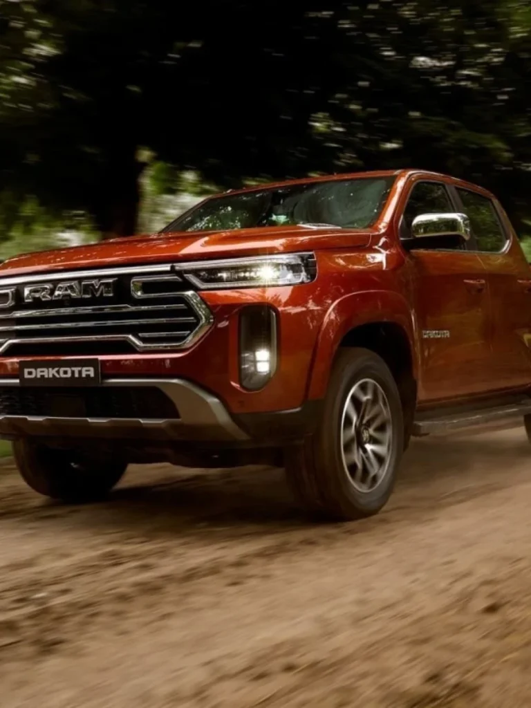 RAM Dakota Laramie 2026