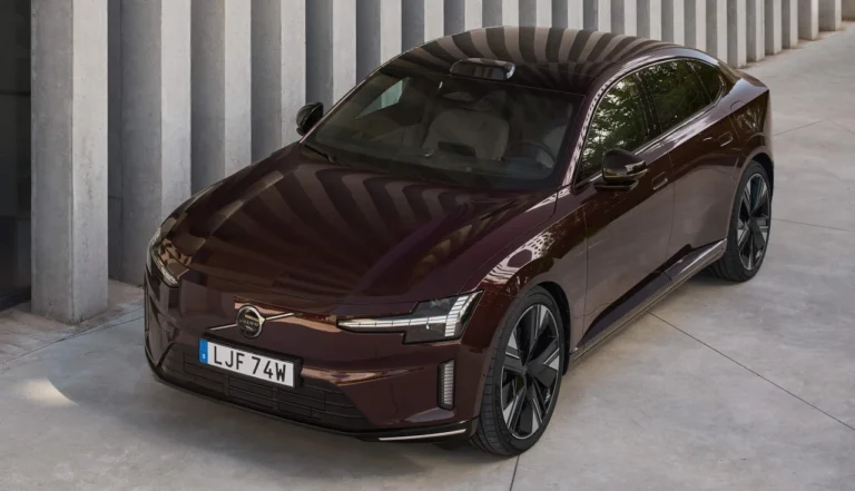 Volvo ES90 2026