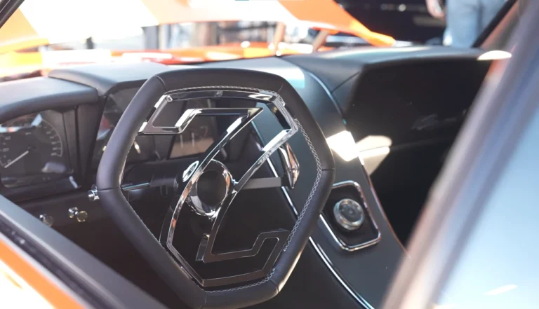 Camaro 1969 Widebody Revelado no SEMA 2025 Gera 1.150 Cavalos e Transmissão de Fórmula 1