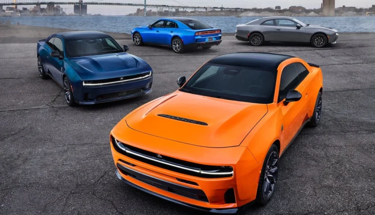 Dodge Charger Scat Pack SIXPACK 2026 Tem 550 CV e Surpreende