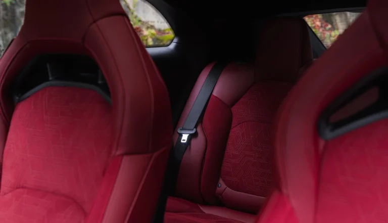 Dodge Charger Scat Pack SIXPACK 2026 Tem 550 CV e Surpreende