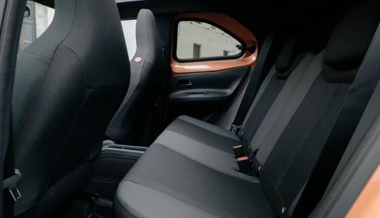 Toyota Aygo X 2026: O Híbrido de 116cv Que Consome 3,8L Por 100km