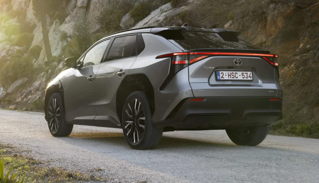 Toyota bZ4X 2026