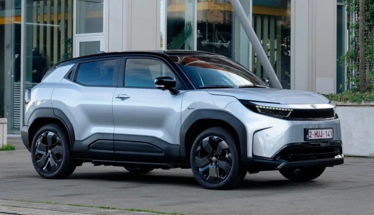 Toyota Urban Cruiser 2026 promete 426 km e derrubar BYD no Brasil