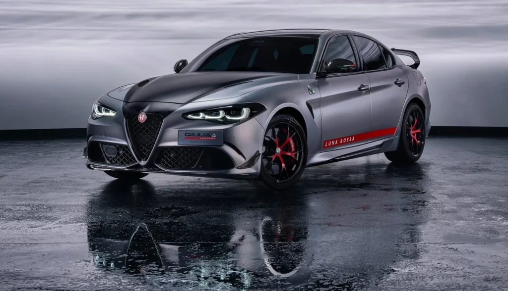 Alfa Romeo Giulia Luna Rossa